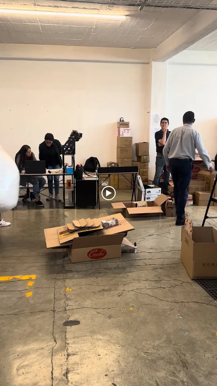 Pedido por volumen de arcones corporativos puebla listo para entregarse